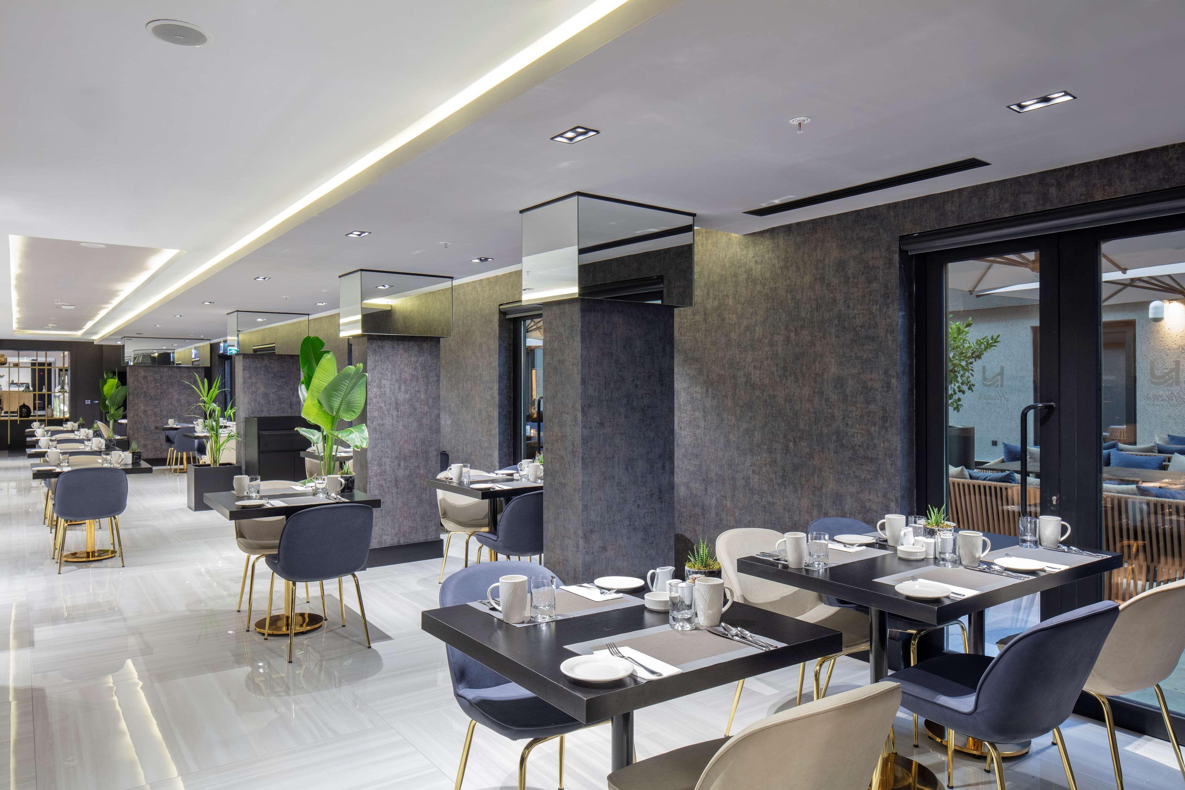 Radisson Hotel Izmir Aliaga Extérieur photo